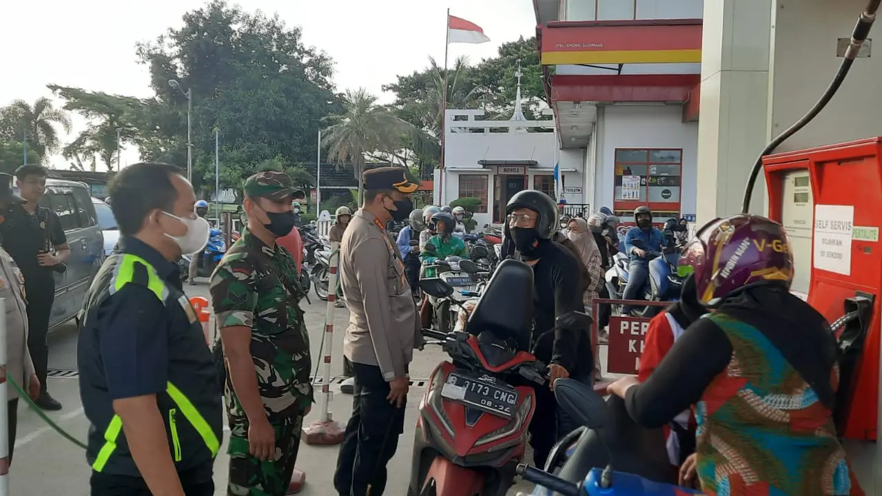 Polres Metro Tangerang Kota memperketat pengamanan di SPBU-SPBU yang ada di kawasan Kota Tangerang