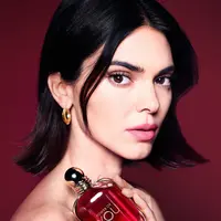 Intip bagaimana Kendall Jenner membawa energi yang baru untuk Armani Beauty (@armanibeauty)