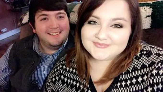 Diejek Karena Beli Cincin Kawin Murah, Wanita Ini Banjir Dukungan