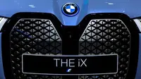 BMW Uji Coba Baterai Canggih untuk SUV Listrik iX (Reuters)