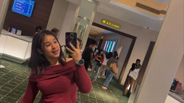 Potret santai Niken Salindry yang menawan. (credit: instagram.com/niken_salindry_reall)