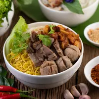 Ilustrasi bakso (Photo by jcomp on Freepik)