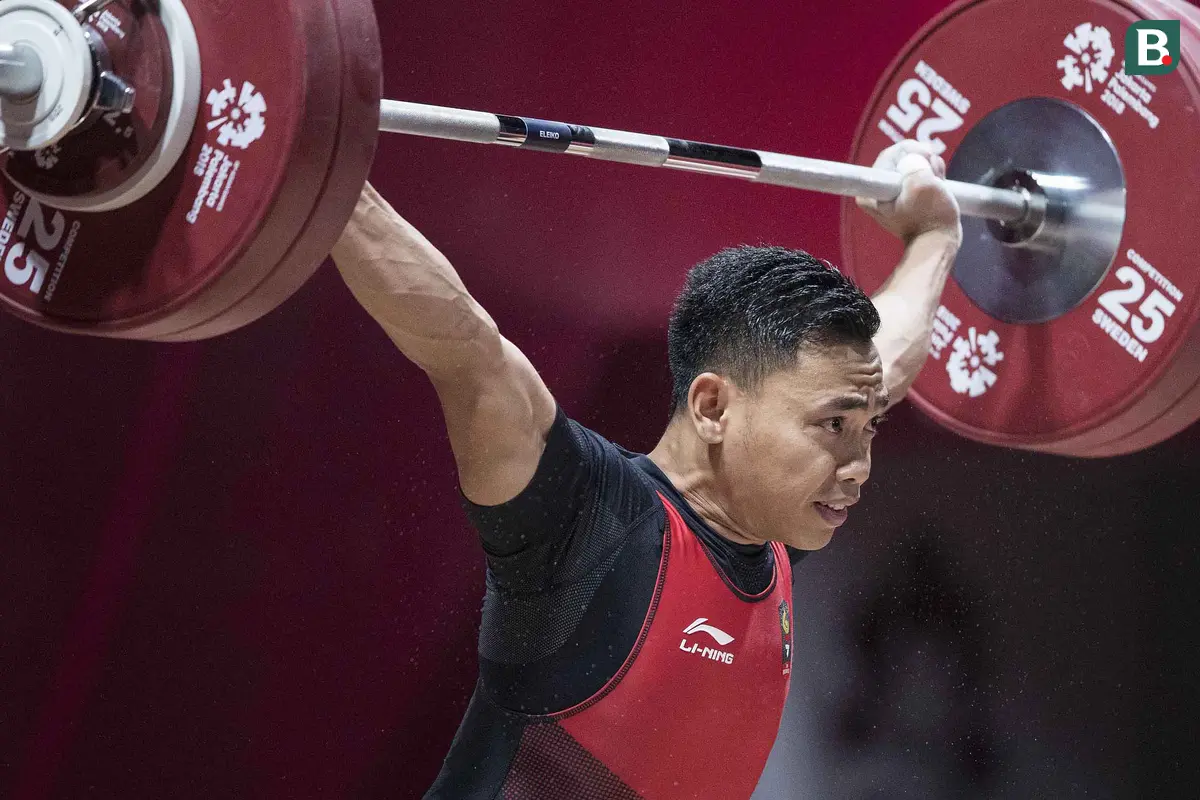 Angkat Besi : Eko Yuli Irawan