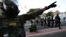 Sekitar 700 personel aktif marinir dikerahkan ke Los Angeles untuk memulihkan ketertiban. (Patrick T. Fallon/AFP)