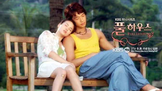 Full House merupakan drama komedi romantis. Drama yang fenomenal ini tayang pada tahun 2004. Jika kalian adalah penggemar Rain dan Song Hye Kyo, kalian harus menonton drama ini. (Foto: pinterest.com)