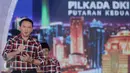 Calon Gubernur no 2, Basuki Tjahaja Purnama atau Ahok menjawab pertanyaan saat debat terakhir Pilgub DKI Jakarta 2017 di Hotel Bidakara, Jakarta, Rabu (12/4). (Liputan6.com/Faizal Fanani)