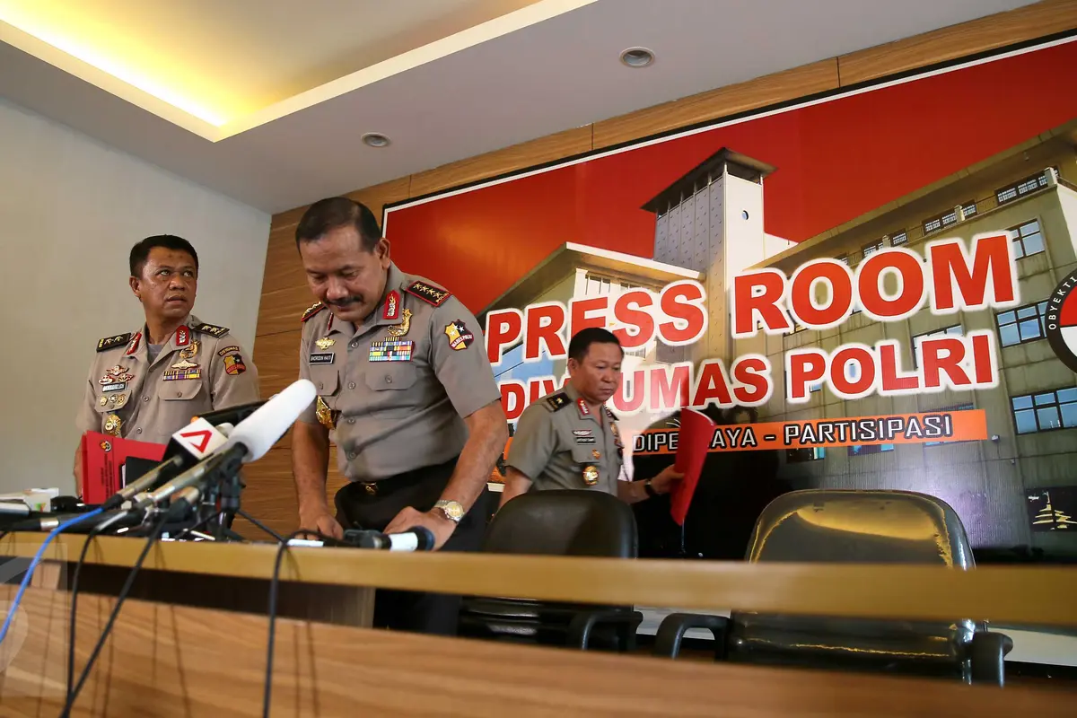 20160116-Kapolri Buka Suara Soal Ledakan Sarinah Jakarta