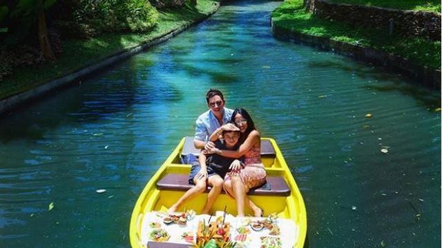 Akrabnya Kekasih Mike Lewis dengan Kenzou (Foto: Instagram/@janisaas)