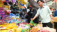 Gibran Tinjau Pasar Tradisional Kahayan di Palangka Raya, Beli Cabai dan Bawang