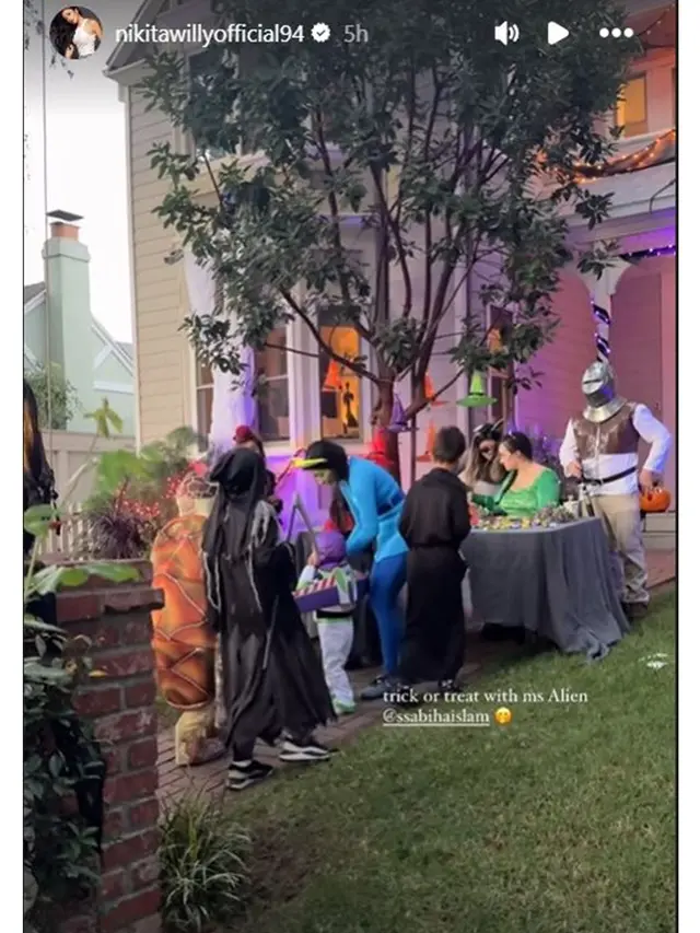 7 Potret Suasana Halloween Nikita Willy di Amerika, Rayakan Bareng Warga Lokal