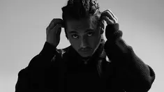 Aktor sekaligus model Giorgino Abraham memang kerap curi perhatian para penggemar. Selebriti dengan akun Instagram yang memiliki pengikut lebih dari 4 juta ini belakangan unggah penampilan baru. (Liputan6.com/IG/@giorgino_abraham)