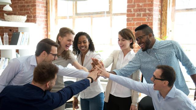 5 Zodiak dengan Semangat Kerja Tinggi, Perlu Banget Dilengkapi Gadget Keren Ini