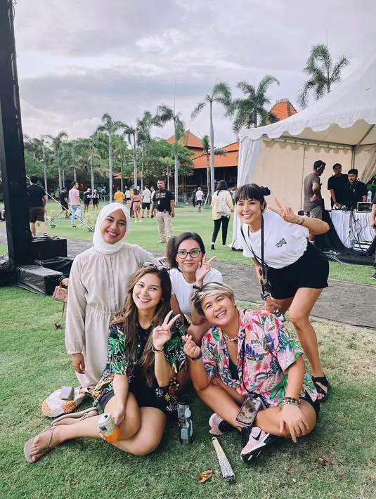 [Instagram/indahpermatas]