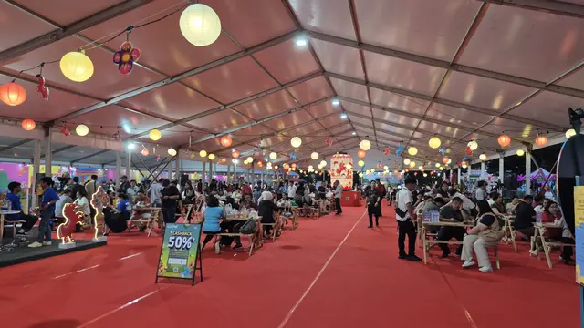 Imlek Bertemu Ramadan? Yuk Intip Keseruan Harmoni Imlek Nusantara di Lapangan Banteng
