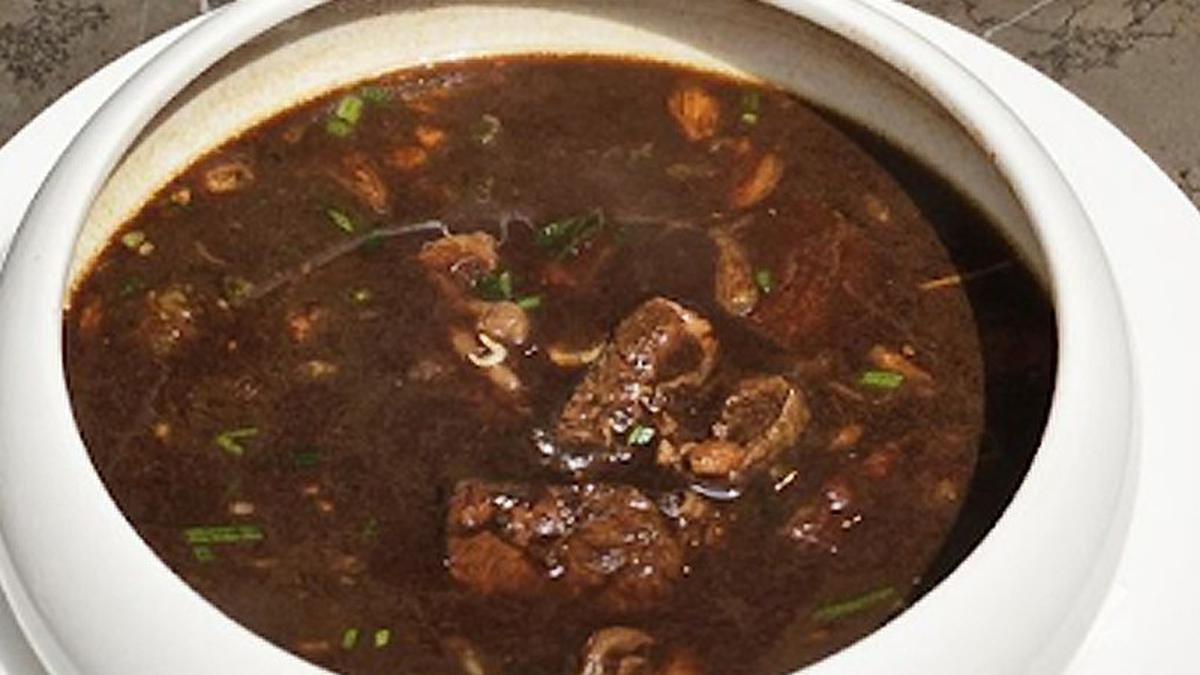 Manfaat Kluwek yang Ampuh Turunkan Kolesterol, Resep Rawon Sehatnya Ada di Sini
