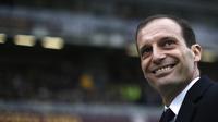 Massimiliano Allegri sukses memecahkan rekor kemenangan kandang Juventus yang sebelumnya dipegang Antonio Conte. (AFP/Marco Bertorello)