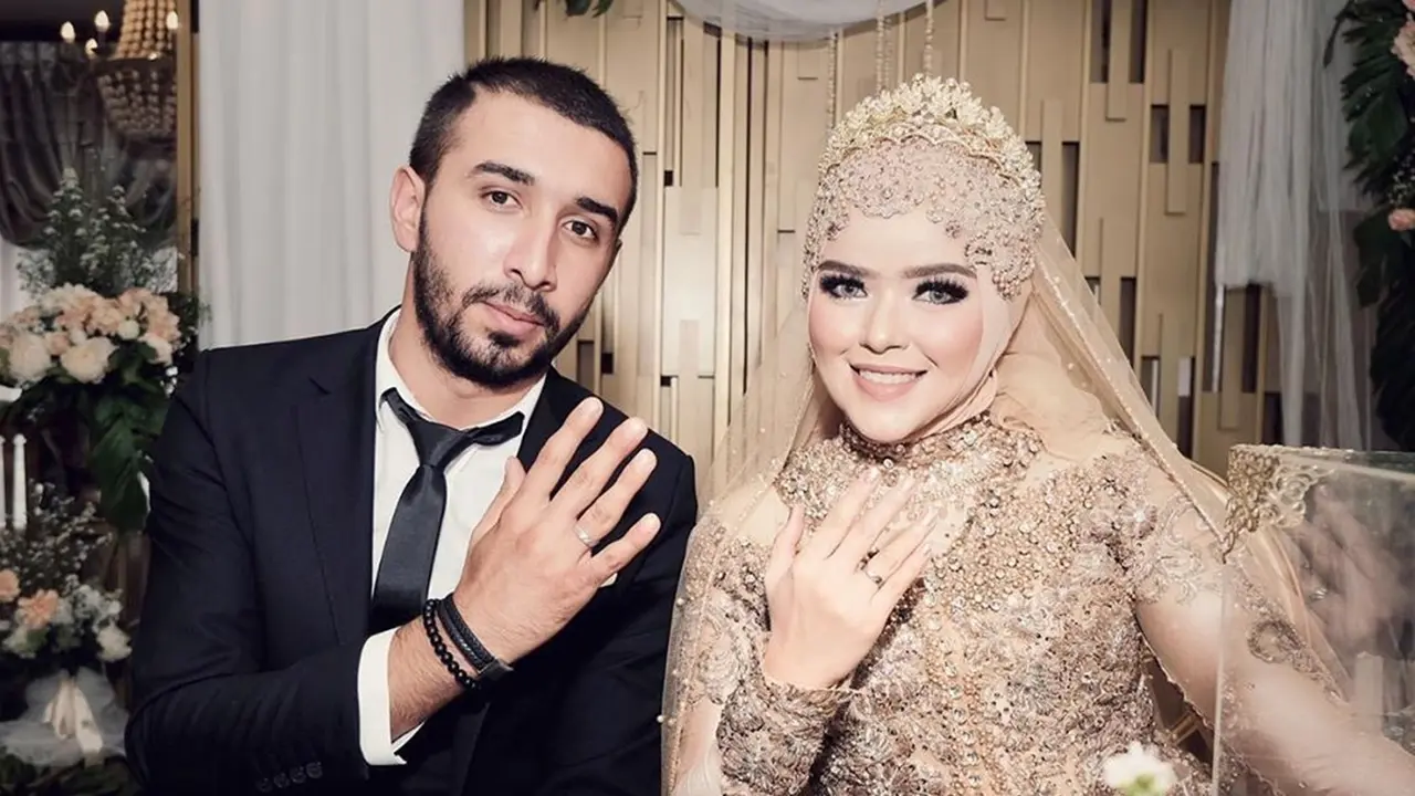 Siti Liza Menikah (Sumber: Instagram/sitiliza2013)
