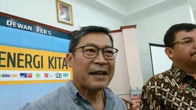 9 Potret Sammy Hamzah, Mantan Suami Desy Ratnasari yang Jadi Pejabat di