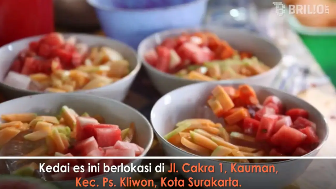 Mengenal Es Buah Bunuh Diri Klenger. Sumberfoto: Brilio