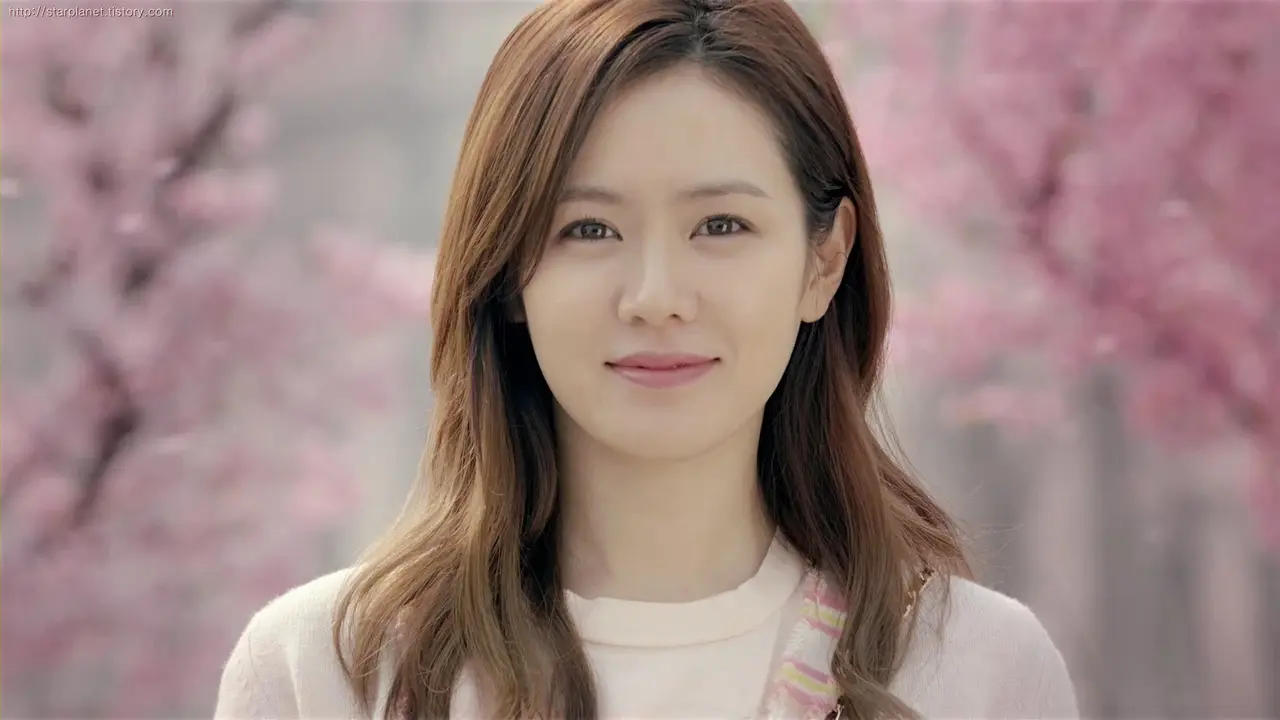 [Bintang] Son Ye Jin