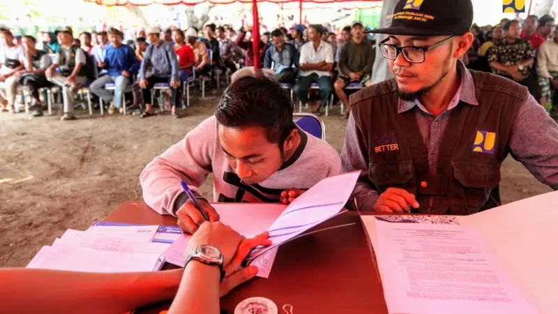 Proyek rekonstruksi rumah di NTB oleh Kementerian PUPR