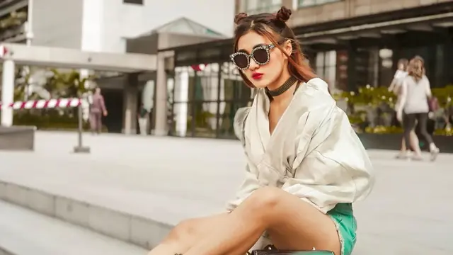 6 Pesona Camelia Putri, Pedangdut asal Surabaya Bak Idol Korea