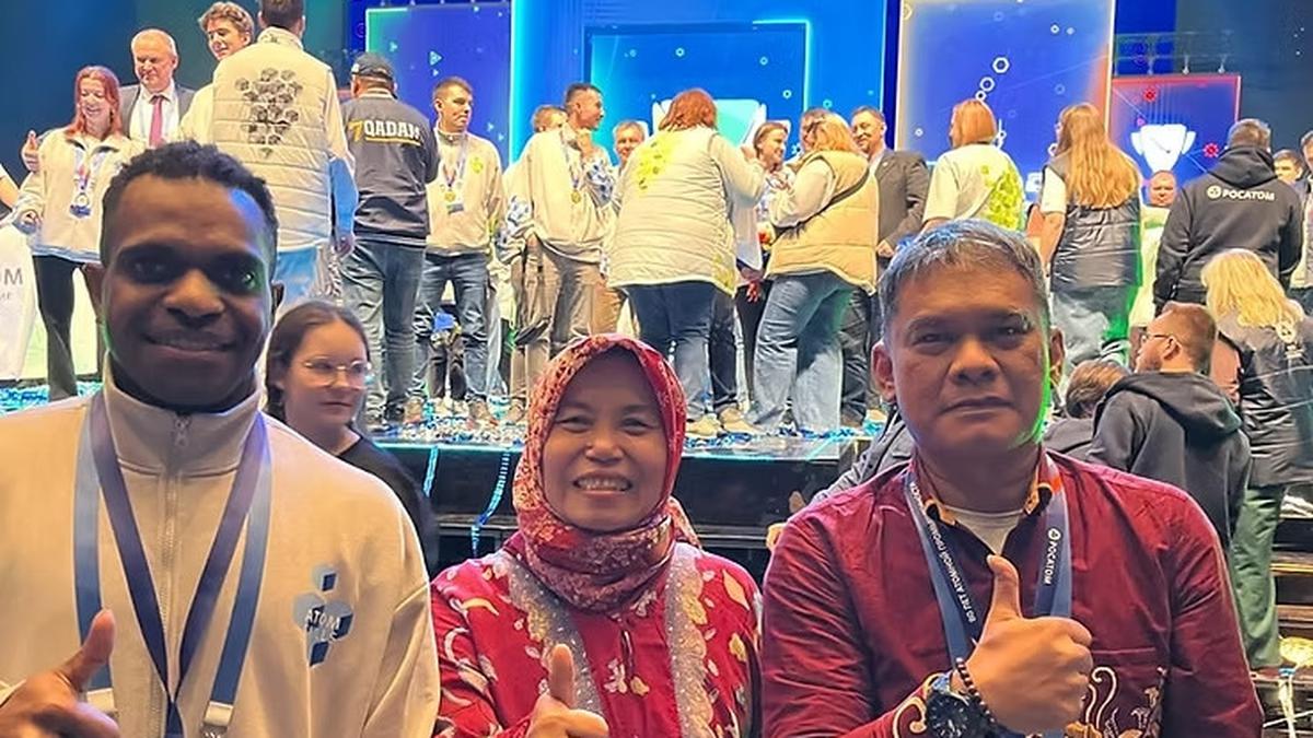 Mahasiswa Papua dan Mentor Indonesia Masuk 3 Besar Kompetisi Bergengsi AtomSkills 2025 Rusia