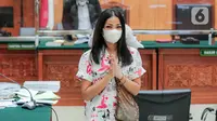 Notaris Mafia Tanah Nirina Zubir Divonis 2 Tahun 8 Bulan Penjara