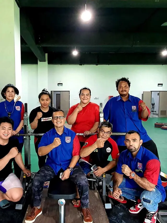 Skuad Angkat Berat DKI Jakarta Menuju PON Papua