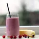 Minuman terakhir dengan perpaduan leci dan yoghurt adalah smoothie, resep dari Whish Affairs berikut bisa kamu coba (Foto: Unsplash.com/Denis Tuksar)