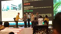 PT Kalbe Farma Tbk (Kalbe) mendapatkan penghargaan peringkat emas dalam ajang Program Penilaian Peringkat Kinerja Perusahaan dalam Pengelolaan Lingkungan Hidup (PROPER) yang dilaksanakan oleh Kementerian Lingkungan Hidup dan Kehutanan (KLHK).