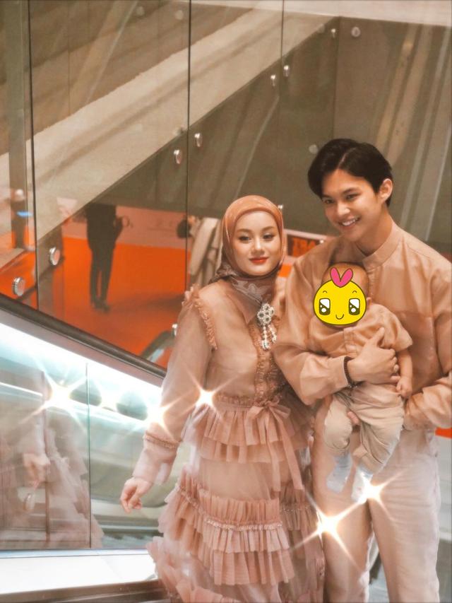 6 Momen Seru Dinda Hauw di Dubai, Kerja Sambil Liburan