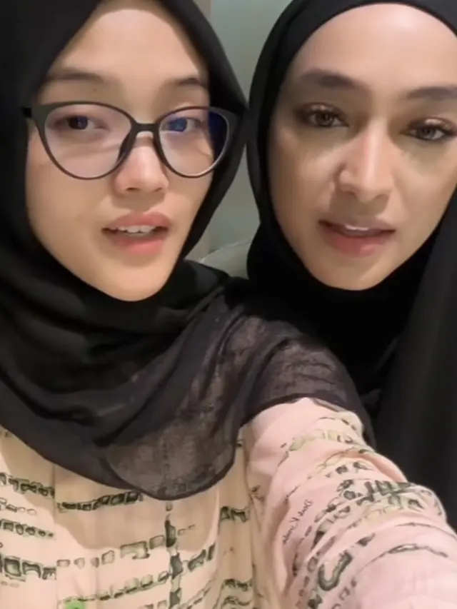 Gaya Putri Delina dan Santyka Fauziah Kekasih Sule. [@putridelinaa]