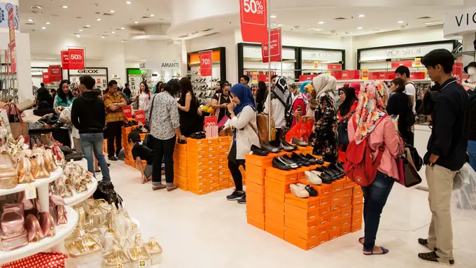 Senayan City ikut serta dalam program tahunan Festival Jakarta Great Sale 2017 dengan mengadakan midnight sale. Berikut keseruannya.