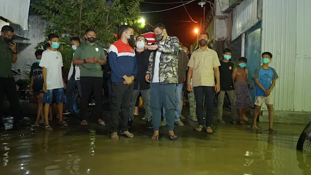 Medan Kena Banjir Kiriman, Jam 4 Pagi Bobby Nasution Langsung Cek Lapangan
