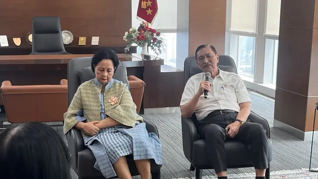Luhut Binsar Pandjaitan dalam perayaan 25 tahun Yayasan Del di Sopo Del Tower, Senin (28/9/2026). (Liputan6.com/Christian)