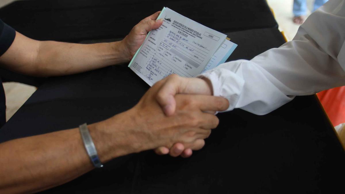 Apa Saja Syarat Membayar Fidyah? Simak Penjelasan dan Tata Caranya