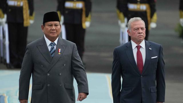 Disambut Upacara Kenegaraan, Raja Yordania Abdullah II Tiba di Istana Merdeka
