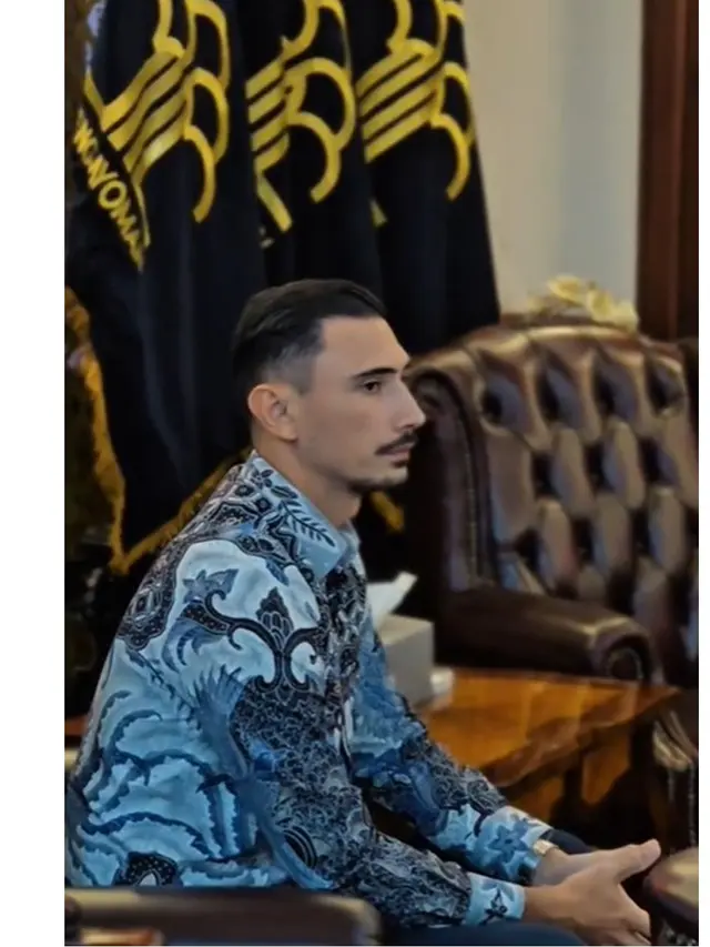 6 Potret Vincent Verhaag Resmi WNI, Lepas Kewarganegaraan Belanda Demi Keluarga