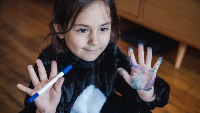 ilustrasi noda spidol permanen