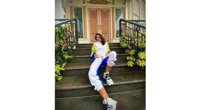 6 Gaya Trendi Zahra Muzdalifah, Pesepak Bola Putri Andalan Timnas