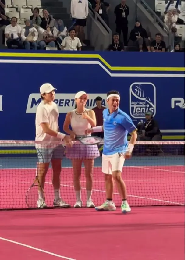 6 Potret Raffi-Nia di Lagi-Lagi Tenis Internasional, Kalahkan Pemeran Logan Lee