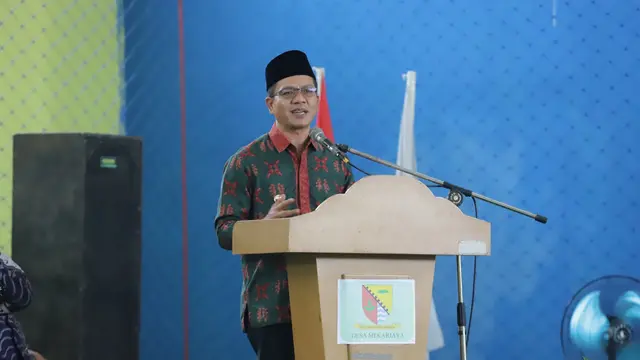 Bupati Bandung Dadang Supriatna