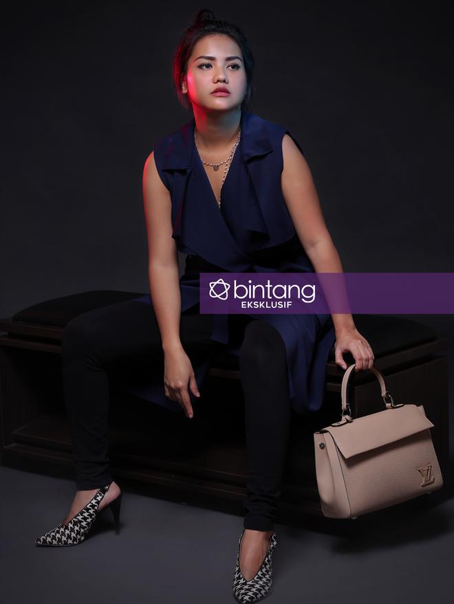 Menikah, Mytha Lestari Akui Karena Terpaksa - Celeb 