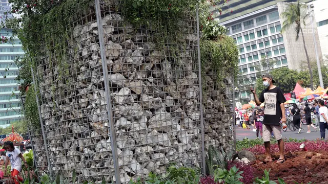 Saat CFD, Instalasi Gabion Jadi Sasaran Warga Berfoto