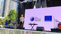Sujiro Seam, Duta Besar Uni Eropa untuk ASEAN, memberikan sambutannya di acara &ldquo;Piknik Hijau Hijau.&rdquo; (Liputan6/Therresia Maria Magdalena Morais)