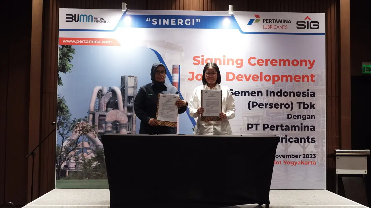 PT Pertamina Lubricants (PTPL) bakal membuat risrt untuk mengembangkan produk pelumas dan gemuk baru. Langkah ini diambil dengan menggandeng PT Semen Indonesia atau SIG.