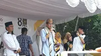 Calon Wakil Presiden Sandiaga Uno, mengawali safari politiknya di Kabupaten Tangerang, dengan menyapa emak-emak dan warga di Kecamatan Kelapa Dua, Kamis (1/11/2018).