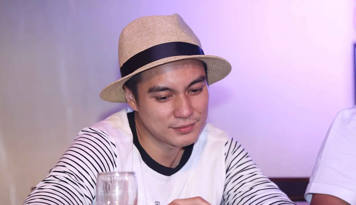 "Disamping untuk mengenang jasa-jasa R.A Kartini, tokoh kuat dan mandiri dalam usahanya menyetarakan kedudukan perempuan dan laki-laki," ujar pemeran kelahiran Jakarta itu. (Andy Masela/Bintang.com)