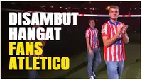 Berita video para pemain anyar Atletico Madrid, resmi diperkenalkan ke publik, tepatnya di Stadion Civitas Metropolitano. Julian Alvarez, Conor Gallagher hingga Le Normand disambut dengan hangat oleh fans.